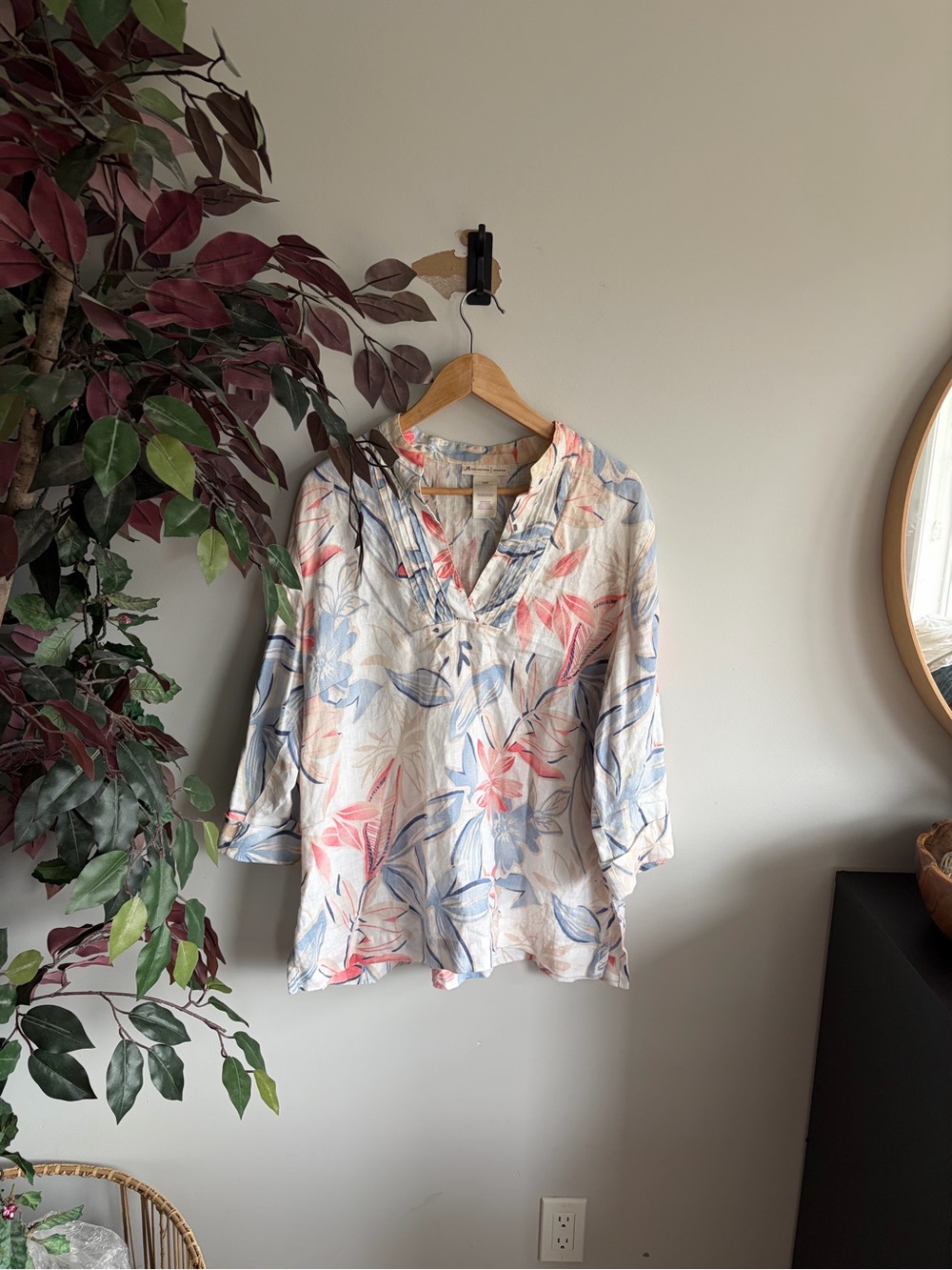 JM Collection Floral V-Neck Tunic in linen Cream with Blue & Pink Print